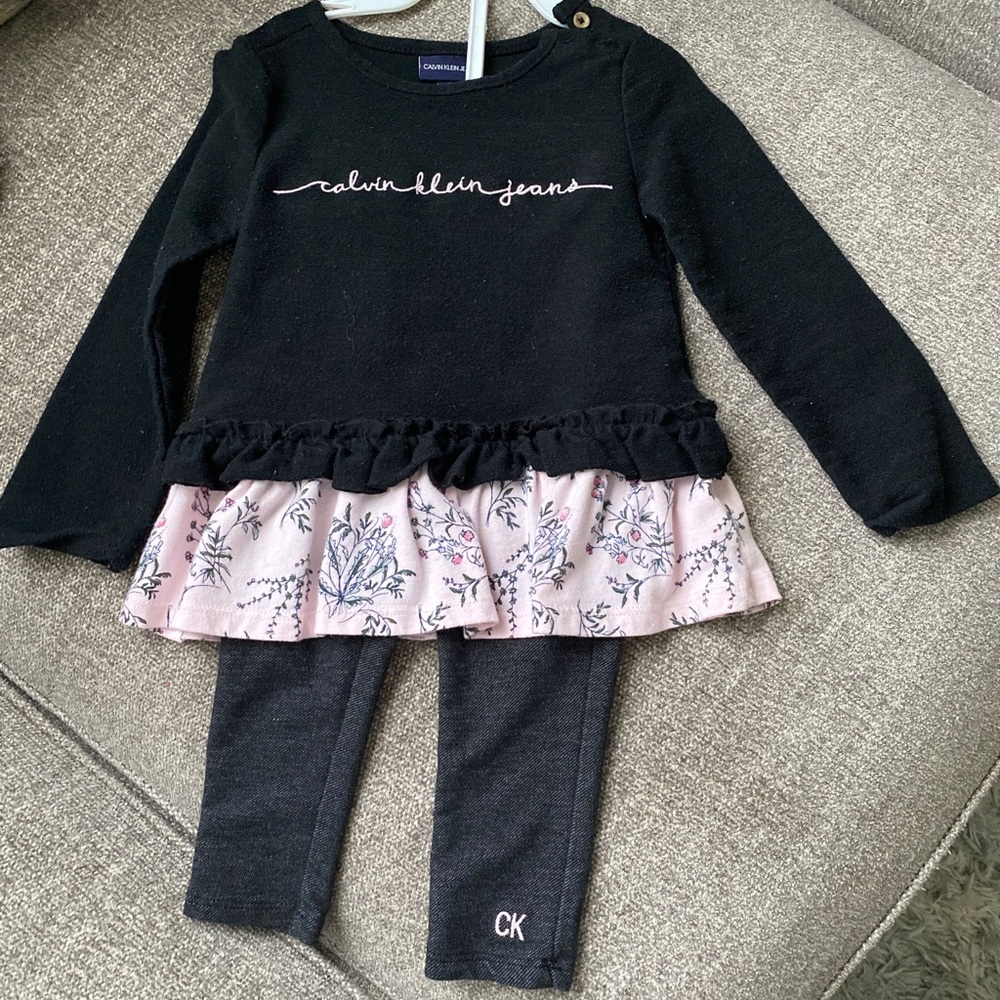 New Calvin Klein matching set